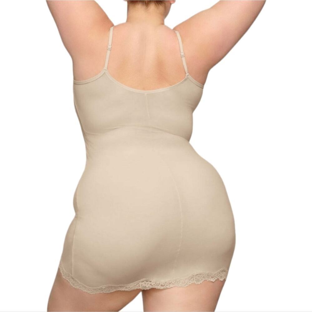 SKIMS Fits Everybody Short Lace Corded Slip Dress Sand size‎ XL NEW! - Picture 3 of 7